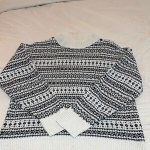 American Eagle Sweater